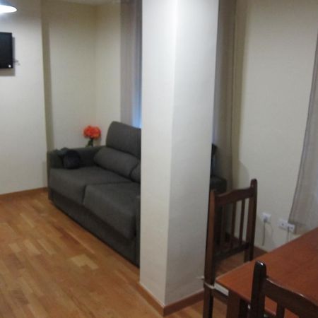 Apartamentos Валенсія Екстер'єр фото