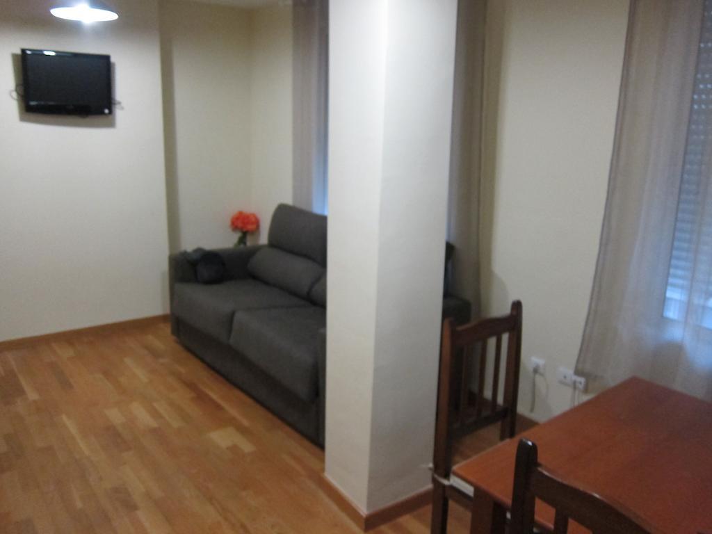 Apartamentos Валенсія Екстер'єр фото